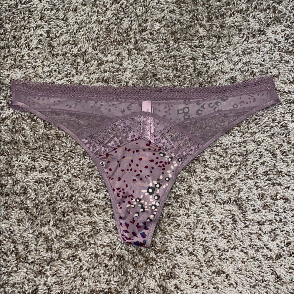 Victoria’s Secret Body By Victoria Purple Thong L